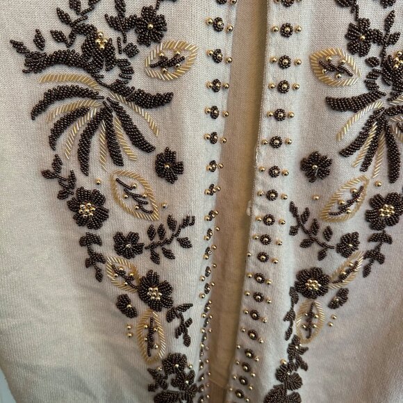 Embellished Silk & Cotton Cardigan Sweater With Beaded Floral Design By Moda Int - Picture 6 of 6